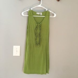 Green ruffle button up tank XS
